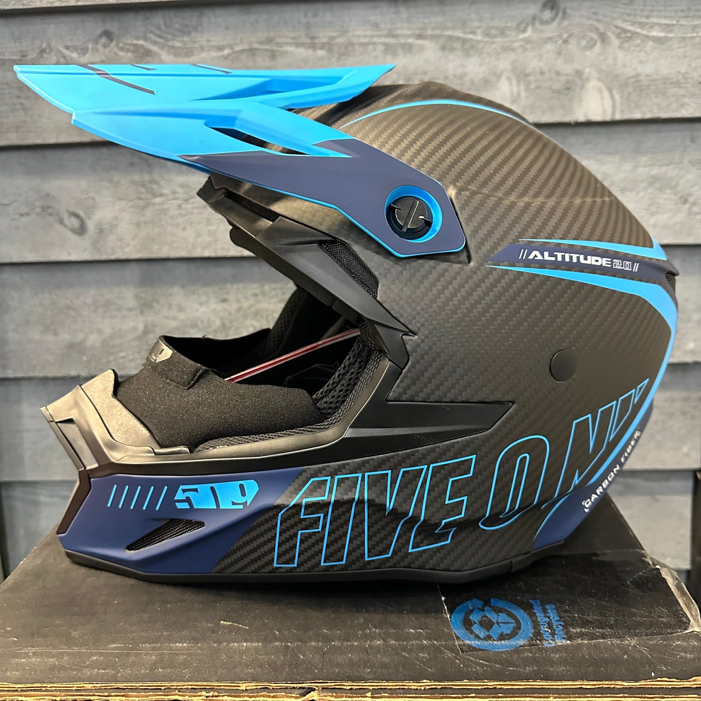 509 Altitude 2.0 Helmet